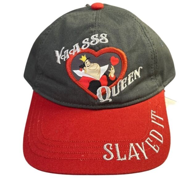 NWT Disney Parks | Alice in Wonderland Yaasss Queen hat - Picture 1 of 2